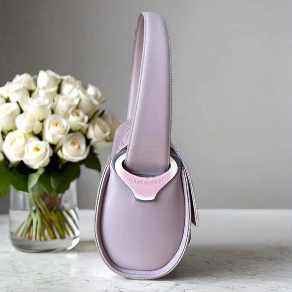 🎊SOLD🎊NWOT ✨Louis Vuitton Epi Nocturne Lilac PM - Picture 2 of 13